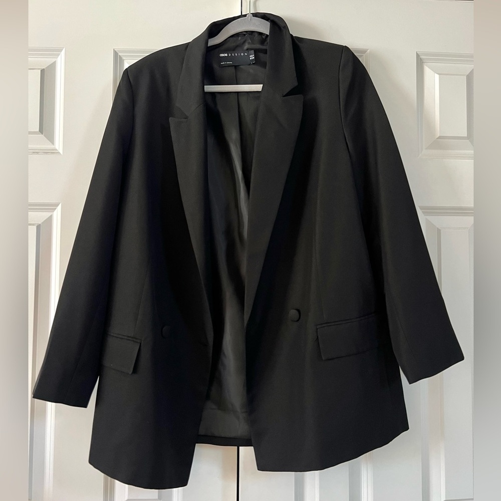 Women’s Black Oversized Blazer